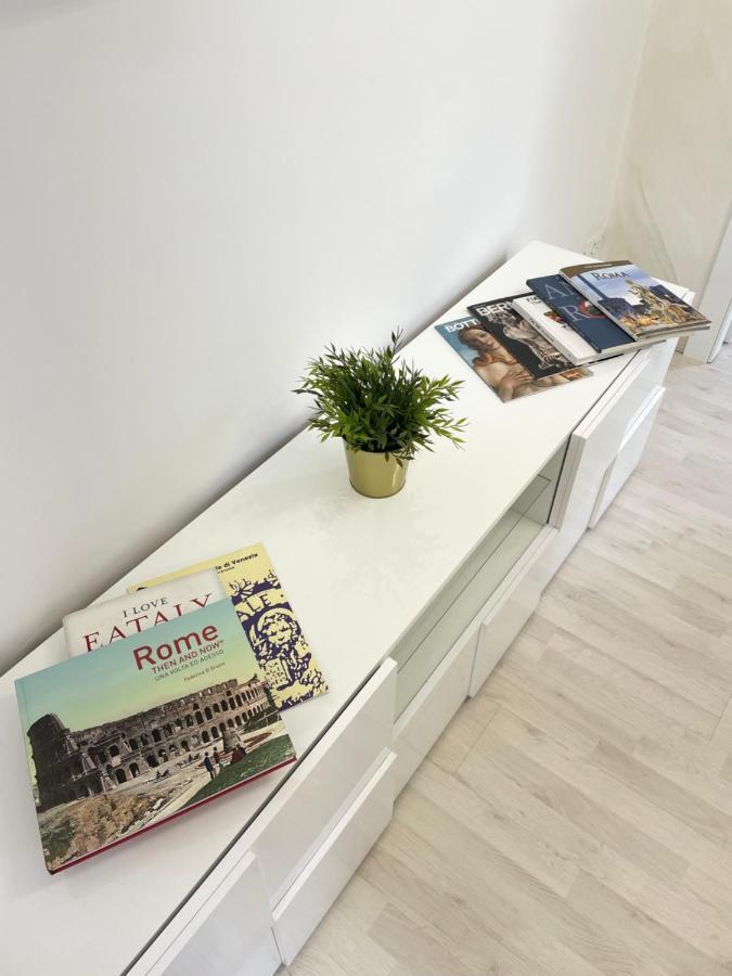 Nazionale 221 Mamila Suite Rome Exterior photo